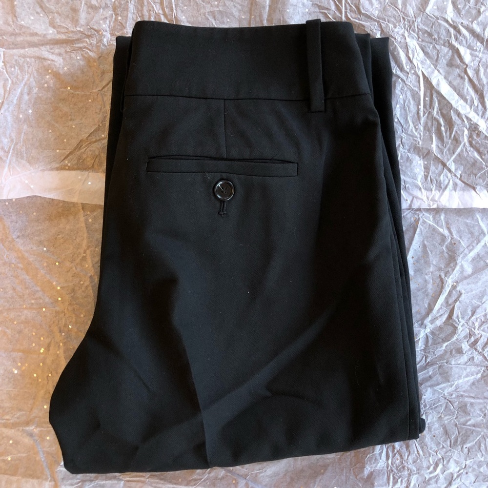 Excellent condition, black pants from Loft.